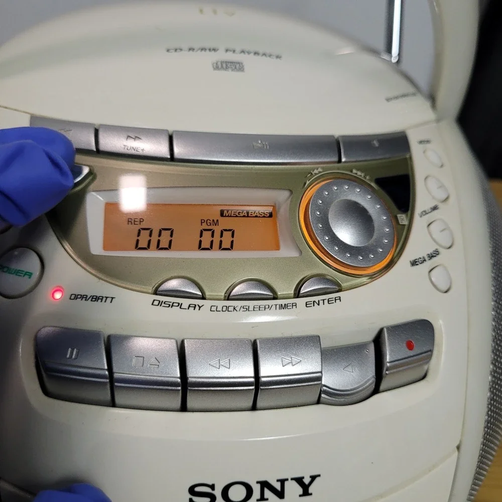 Sony CFD-E95 CD Radio Cassette Boombox Pearl Off-White Color Tested Working with